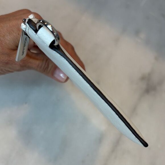 Michael Kors Wristlet Wallet Saffiano Leather Clutch Pouch Wristlet - Picture 7 of 13